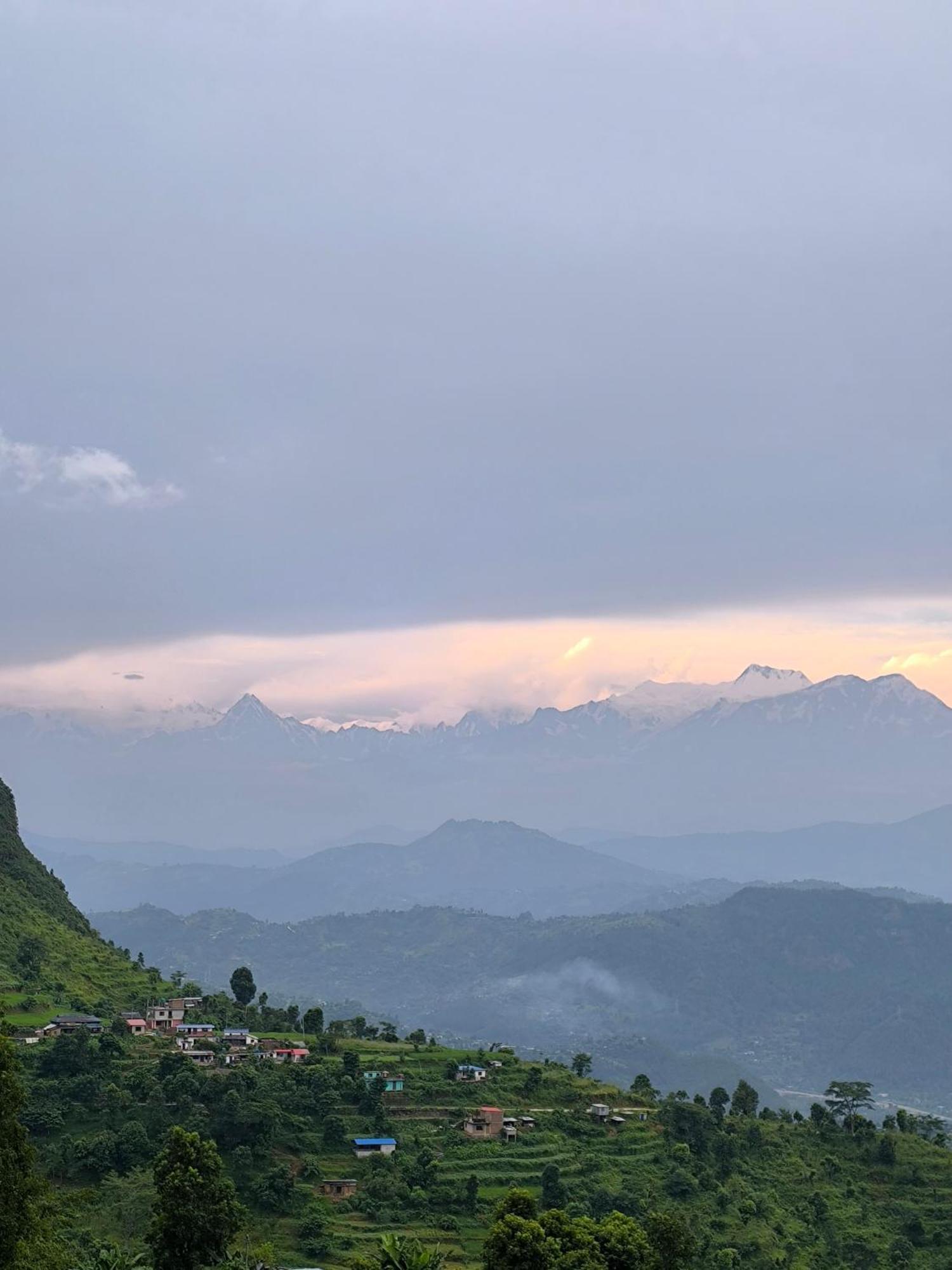 Bandipur Chhen Bed & Breakfast エクステリア 写真